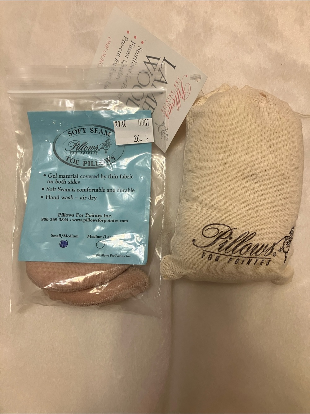 NWT Pillows For Pointes Soft Seam Toe Pillows - Nude Small/Medium